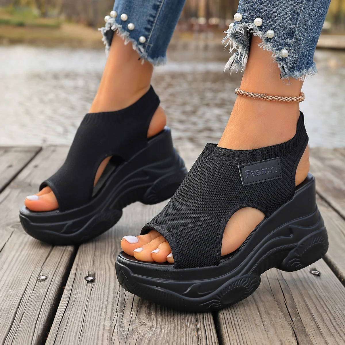 Sandalias deportivas de plataforma con tejido elastico knit
