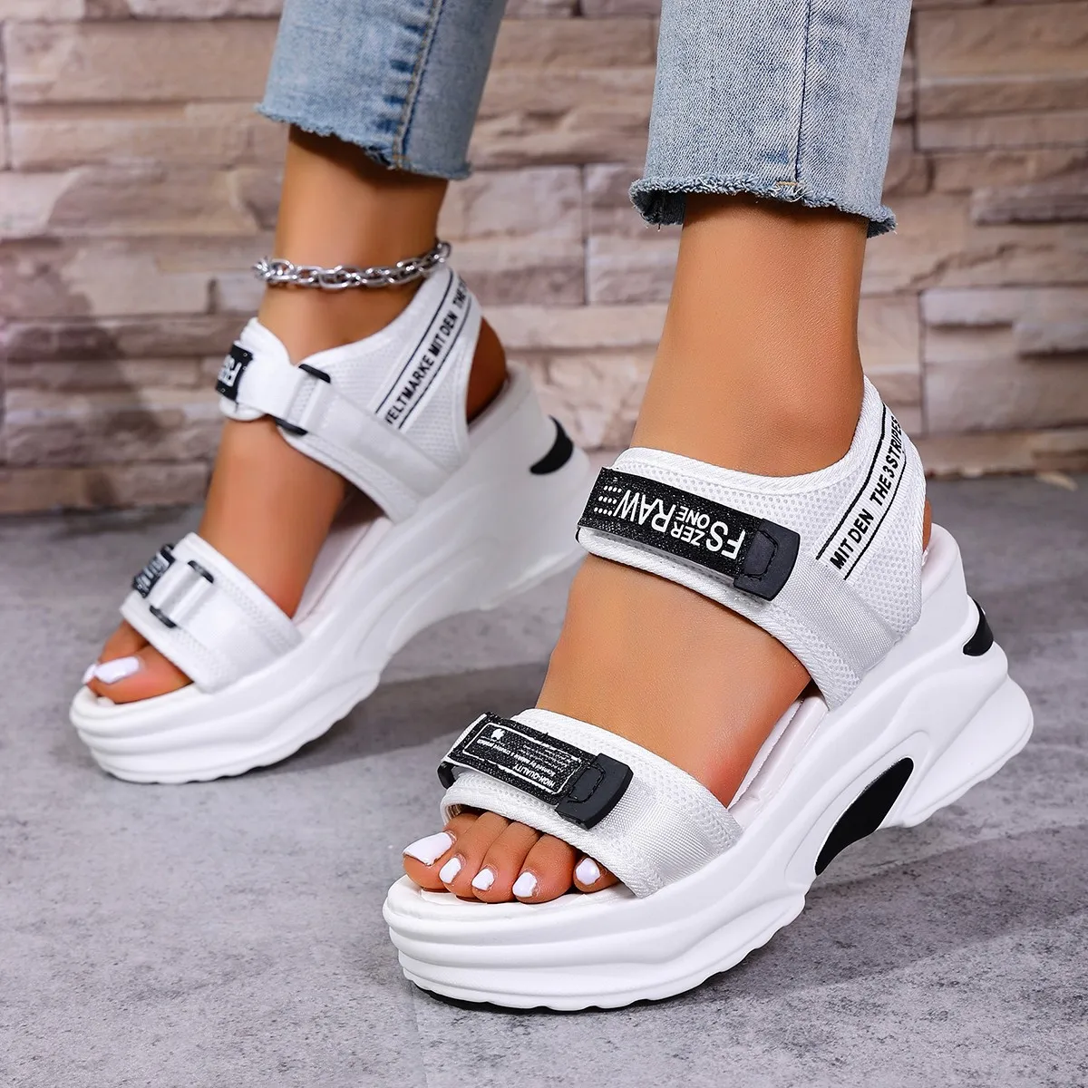Sandalias Chunky con Velcro y Tiras Textiles para Mujer